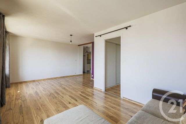 Appartement F3 à vendre - 3 pièces - 70.0 m2 - ST MARTIN D HERES - 38 - RHONE-ALPES - Century 21 Victor Hugo