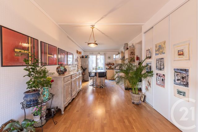 Afficher la photo en grand Appartement F3 à vendre - 3 pièces - 80.0 m2 - GRENOBLE - 38 - RHONE-ALPES - Century 21 Victor Hugo