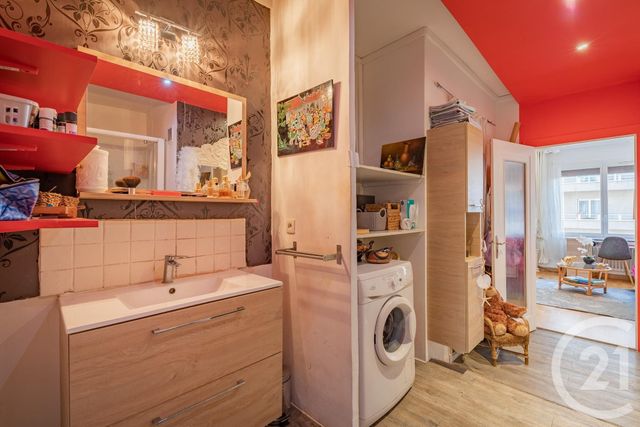 Afficher la photo en grand Appartement F3 à vendre - 3 pièces - 80.0 m2 - GRENOBLE - 38 - RHONE-ALPES - Century 21 Victor Hugo