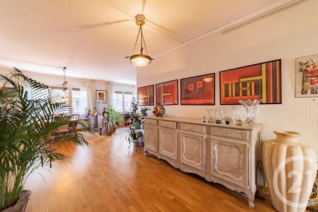 Afficher la photo en grand Appartement F3 à vendre - 3 pièces - 80.0 m2 - GRENOBLE - 38 - RHONE-ALPES - Century 21 Victor Hugo