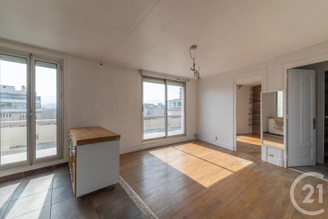 Afficher la photo en grand appartement à vendre - 2 pièces - 48.12 m2 - GRENOBLE - 38 - RHONE-ALPES - Century 21 Victor Hugo