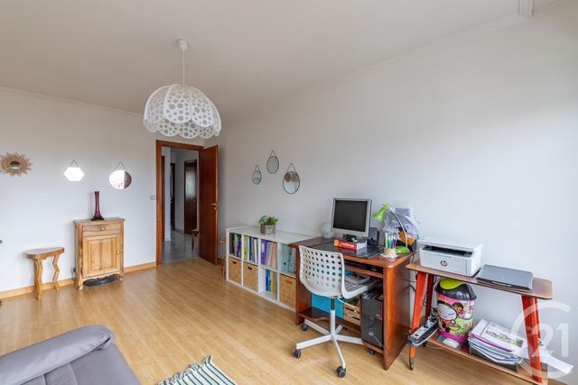 Afficher la photo en grand Appartement T4 à vendre - 4 pièces - 92.5 m2 - ECHIROLLES - 38 - RHONE-ALPES - Century 21 Victor Hugo