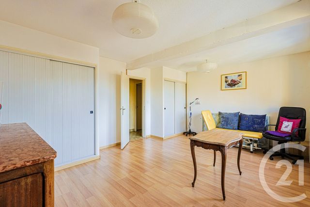 Appartement F4 à vendre - 4 pièces - 88.24 m2 - ECHIROLLES - 38 - RHONE-ALPES - Century 21 Victor Hugo