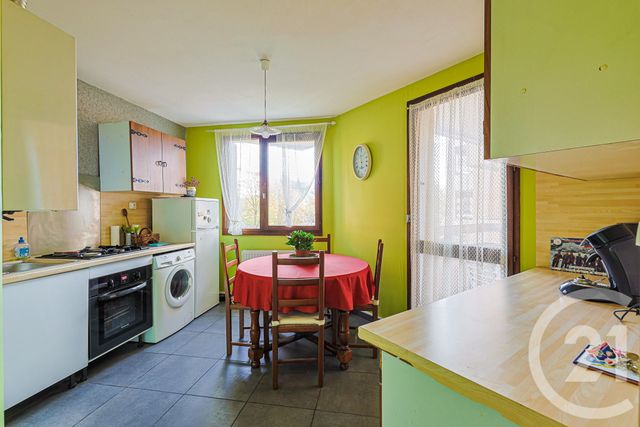 Appartement F4 à vendre - 4 pièces - 88.24 m2 - ECHIROLLES - 38 - RHONE-ALPES - Century 21 Victor Hugo