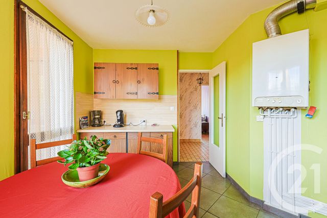 Appartement F4 à vendre - 4 pièces - 88.24 m2 - ECHIROLLES - 38 - RHONE-ALPES - Century 21 Victor Hugo