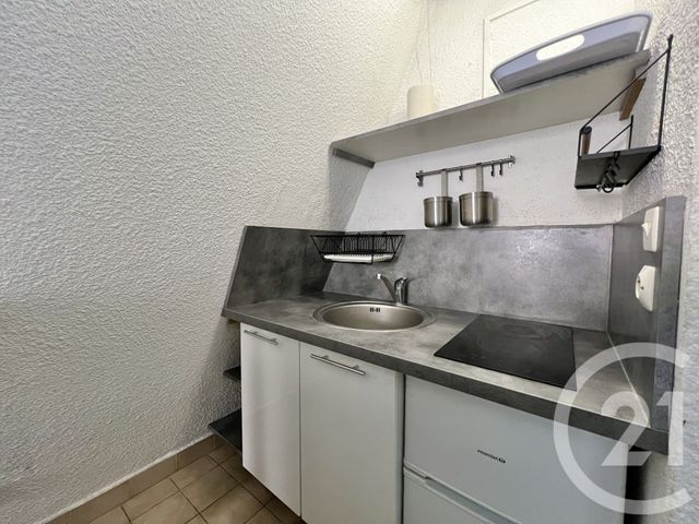 Appartement T1 à louer - 1 pièce - 22.92 m2 - GRENOBLE - 38 - RHONE-ALPES - Century 21 Victor Hugo