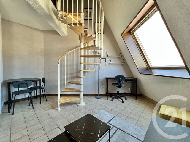 Appartement T1 à louer - 1 pièce - 22.92 m2 - GRENOBLE - 38 - RHONE-ALPES - Century 21 Victor Hugo