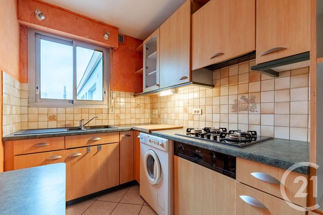 Afficher la photo en grand Appartement T3 à vendre - 3 pièces - 68.08 m2 - GRENOBLE - 38 - RHONE-ALPES - Century 21 Victor Hugo