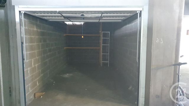 parking à louer - 15.0 m2 - GRENOBLE - 38 - RHONE-ALPES - Century 21 Victor Hugo