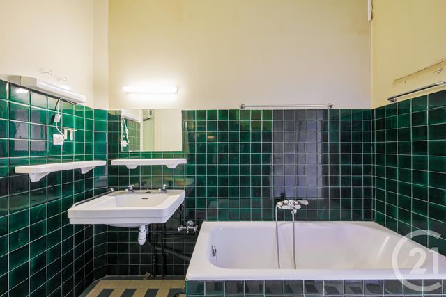 Appartement à vendre - 5 pièces - 118.24 m2 - GRENOBLE - 38 - RHONE-ALPES - Century 21 Victor Hugo