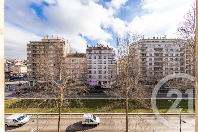 Appartement T1 à vendre - 1 pièce - 36.08 m2 - GRENOBLE - 38 - RHONE-ALPES - Century 21 Victor Hugo