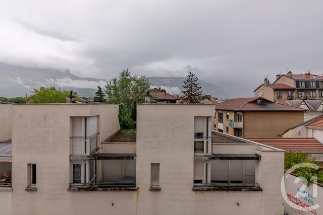 Appartement T2 à vendre - 2 pièces - 35.0 m2 - GRENOBLE - 38 - RHONE-ALPES - Century 21 Victor Hugo