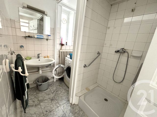 Appartement T1 à vendre - 1 pièce - 38.31 m2 - GRENOBLE - 38 - RHONE-ALPES - Century 21 Victor Hugo