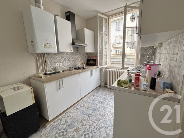 Appartement T1 à vendre - 1 pièce - 38.31 m2 - GRENOBLE - 38 - RHONE-ALPES - Century 21 Victor Hugo