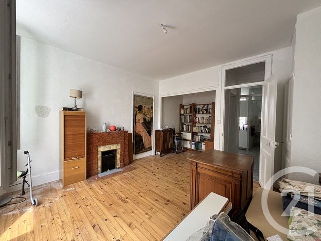 Appartement T1 à vendre - 1 pièce - 38.31 m2 - GRENOBLE - 38 - RHONE-ALPES - Century 21 Victor Hugo