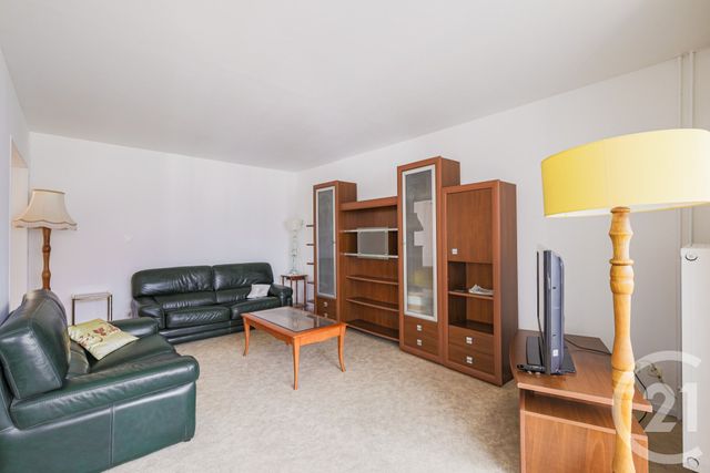 Afficher la photo en grand Appartement T4 à vendre - 3 pièces - 80.0 m2 - ECHIROLLES - 38 - RHONE-ALPES - Century 21 Victor Hugo