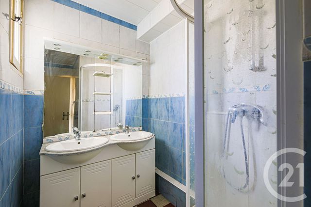 Appartement F4 à vendre - 4 pièces - 68.9 m2 - GRENOBLE - 38 - RHONE-ALPES - Century 21 Victor Hugo