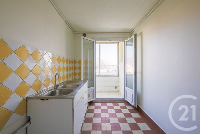 Appartement F4 à vendre - 4 pièces - 68.9 m2 - GRENOBLE - 38 - RHONE-ALPES - Century 21 Victor Hugo