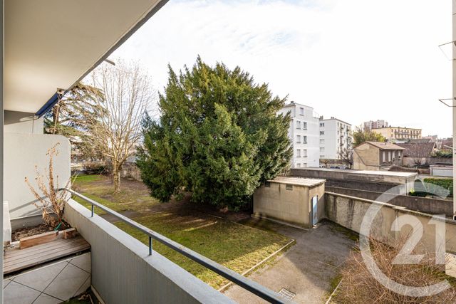 Appartement T3 à vendre - 3 pièces - 62.0 m2 - GRENOBLE - 38 - RHONE-ALPES - Century 21 Victor Hugo