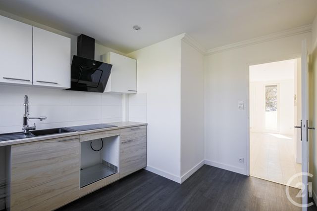 Appartement T4 à vendre - 4 pièces - 85.5 m2 - ST MARTIN D HERES - 38 - RHONE-ALPES - Century 21 Victor Hugo