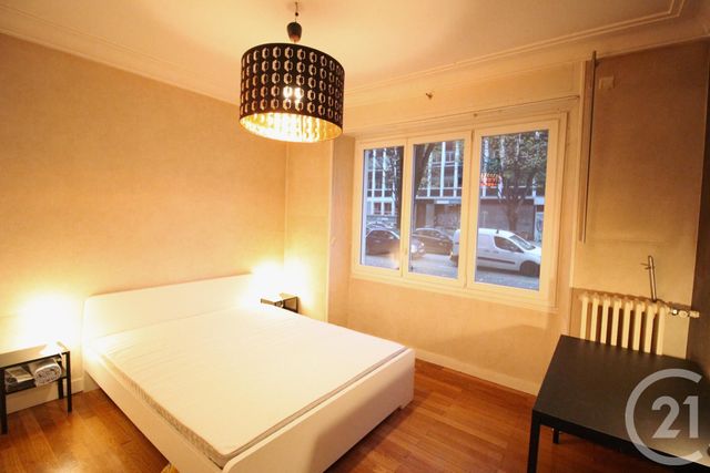 Appartement T4 à louer - 4 pièces - 84.2 m2 - GRENOBLE - 38 - RHONE-ALPES - Century 21 Victor Hugo