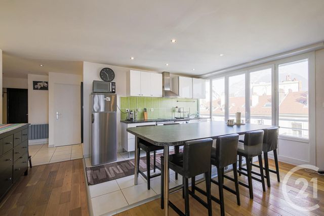 Appartement F4 à vendre - 4 pièces - 117.58 m2 - GRENOBLE - 38 - RHONE-ALPES - Century 21 Victor Hugo