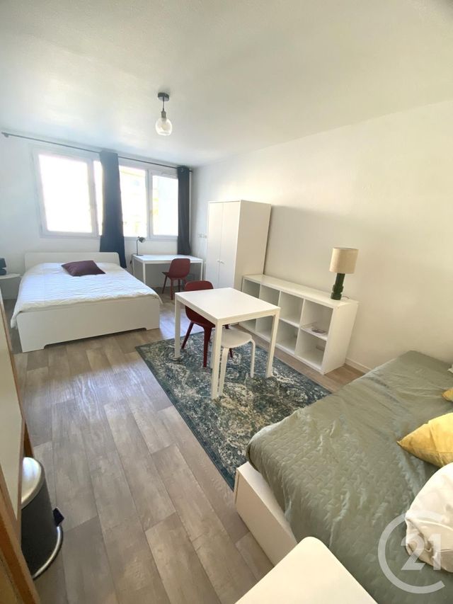 Appartement Studio à louer - 1 pièce - 27.0 m2 - GRENOBLE - 38 - RHONE-ALPES - Century 21 Victor Hugo