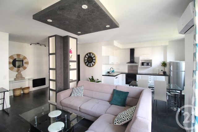 Appartement T2 à louer - 2 pièces - 52.02 m2 - GRENOBLE - 38 - RHONE-ALPES - Century 21 Victor Hugo