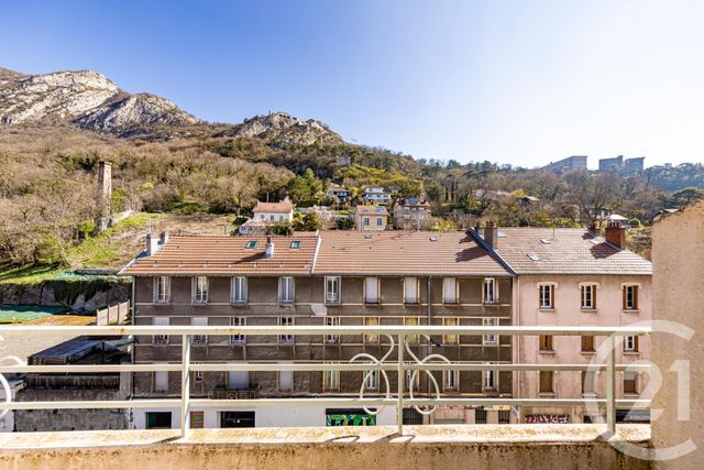 Appartement F3 à vendre - 3 pièces - 70.47 m2 - GRENOBLE - 38 - RHONE-ALPES - Century 21 Victor Hugo