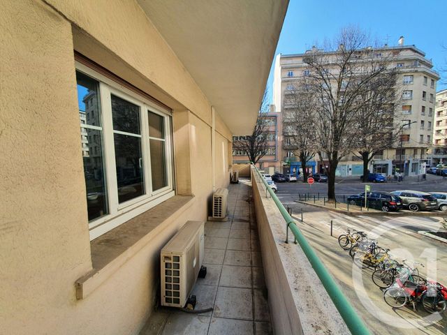 Appartement T6 à louer - 6 pièces - 125.94 m2 - GRENOBLE - 38 - RHONE-ALPES - Century 21 Victor Hugo