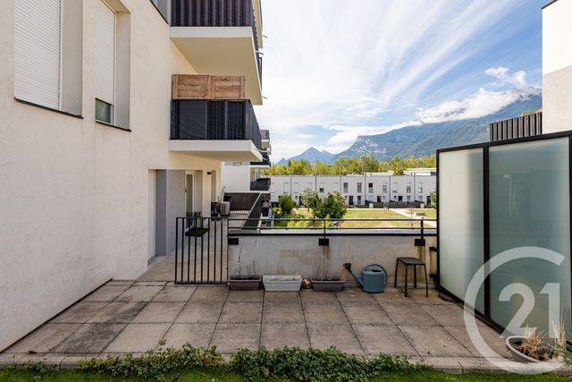 Appartement F4 à vendre - 4 pièces - 78.13 m2 - ECHIROLLES - 38 - RHONE-ALPES - Century 21 Victor Hugo