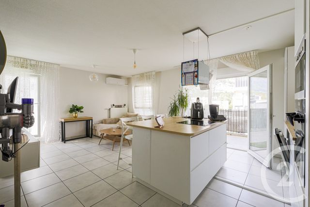 Appartement F4 à vendre - 4 pièces - 78.13 m2 - ECHIROLLES - 38 - RHONE-ALPES - Century 21 Victor Hugo