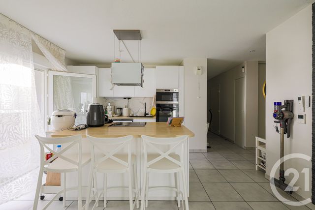 Appartement F4 à vendre - 4 pièces - 78.13 m2 - ECHIROLLES - 38 - RHONE-ALPES - Century 21 Victor Hugo