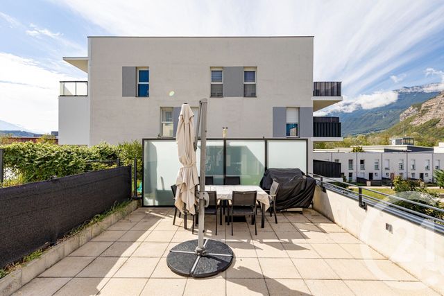 Appartement F4 à vendre - 4 pièces - 78.13 m2 - ECHIROLLES - 38 - RHONE-ALPES - Century 21 Victor Hugo