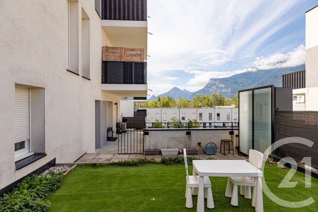 Appartement F4 à vendre - 4 pièces - 78.13 m2 - ECHIROLLES - 38 - RHONE-ALPES - Century 21 Victor Hugo