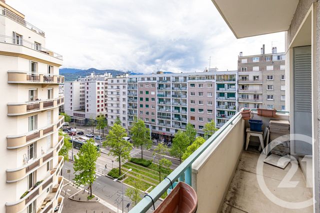 Appartement F3 à vendre - 3 pièces - 89.18 m2 - GRENOBLE - 38 - RHONE-ALPES - Century 21 Victor Hugo