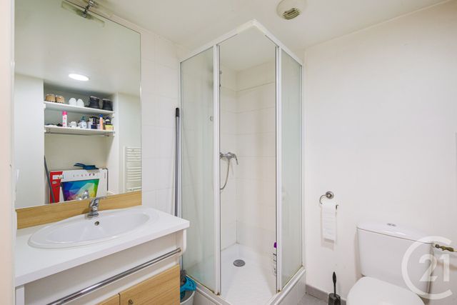 Appartement Studio à vendre - 1 pièce - 21.98 m2 - GRENOBLE - 38 - RHONE-ALPES - Century 21 Victor Hugo