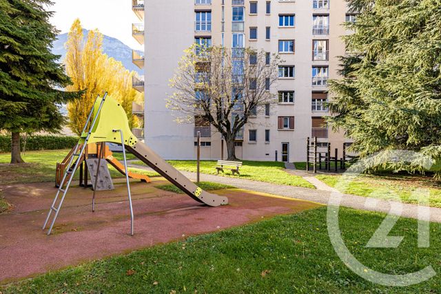 Appartement F3 à vendre - 3 pièces - 68.06 m2 - SEYSSINS - 38 - RHONE-ALPES - Century 21 Victor Hugo