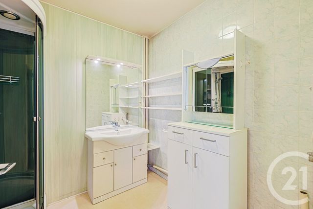 Appartement F3 à vendre - 3 pièces - 68.06 m2 - SEYSSINS - 38 - RHONE-ALPES - Century 21 Victor Hugo