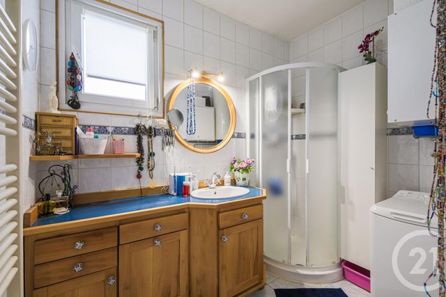 Appartement F2 à vendre - 2 pièces - 55.61 m2 - GRENOBLE - 38 - RHONE-ALPES - Century 21 Victor Hugo