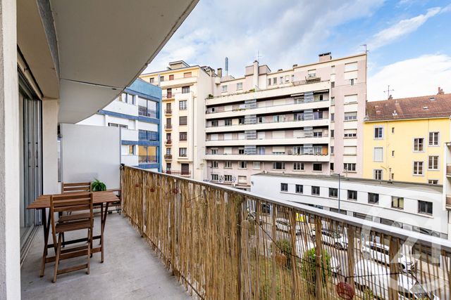 Appartement T2 à vendre - 2 pièces - 54.25 m2 - GRENOBLE - 38 - RHONE-ALPES - Century 21 Victor Hugo