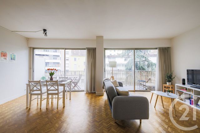 Appartement T2 à vendre - 2 pièces - 54.25 m2 - GRENOBLE - 38 - RHONE-ALPES - Century 21 Victor Hugo