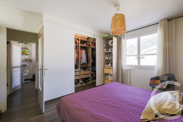 Appartement F4 à vendre - 4 pièces - 96.26 m2 - ST EGREVE - 38 - RHONE-ALPES - Century 21 Victor Hugo