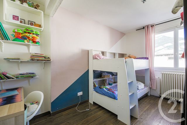 Appartement F4 à vendre - 4 pièces - 96.26 m2 - ST EGREVE - 38 - RHONE-ALPES - Century 21 Victor Hugo