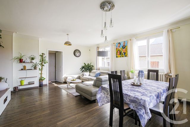 Appartement F4 à vendre - 4 pièces - 96.26 m2 - ST EGREVE - 38 - RHONE-ALPES - Century 21 Victor Hugo