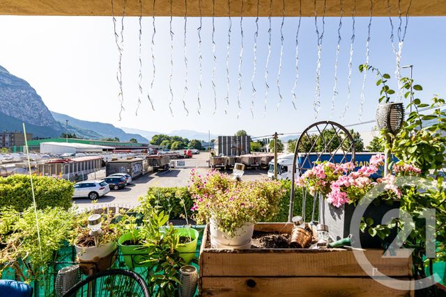 Appartement F4 à vendre - 4 pièces - 96.26 m2 - ST EGREVE - 38 - RHONE-ALPES - Century 21 Victor Hugo