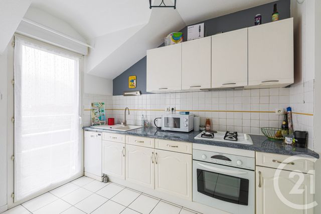 Appartement F2 à vendre - 2 pièces - 49.0 m2 - FONTAINE - 38 - RHONE-ALPES - Century 21 Victor Hugo