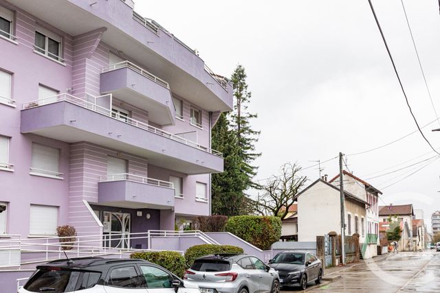 Appartement F2 à vendre - 2 pièces - 49.0 m2 - FONTAINE - 38 - RHONE-ALPES - Century 21 Victor Hugo