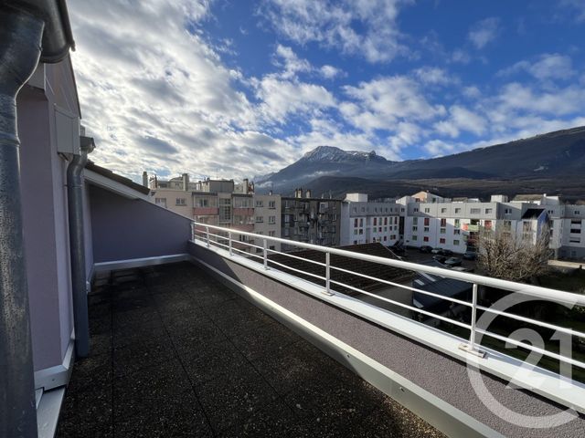 Appartement F2 à vendre - 2 pièces - 49.0 m2 - FONTAINE - 38 - RHONE-ALPES - Century 21 Victor Hugo