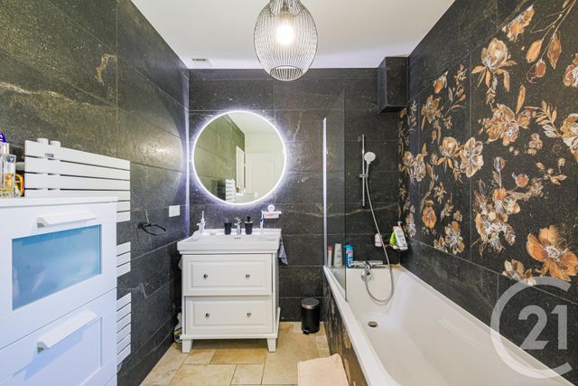 maison à vendre - 5 pièces - 142.78 m2 - EYBENS - 38 - RHONE-ALPES - Century 21 Victor Hugo